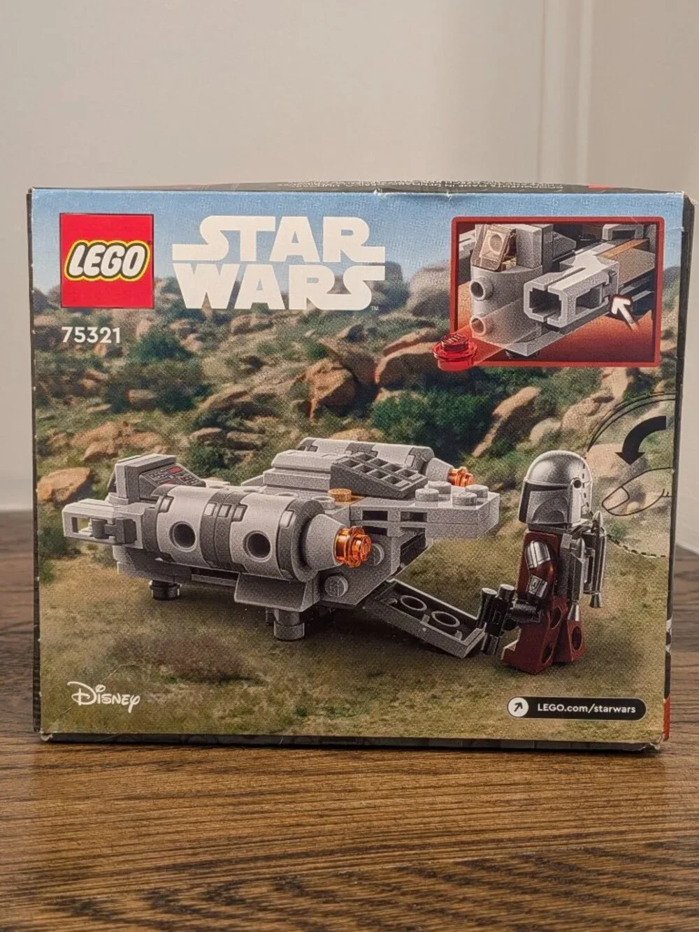 LEGO 75321 Razor Crest Microfighter - New in Box Sealed
